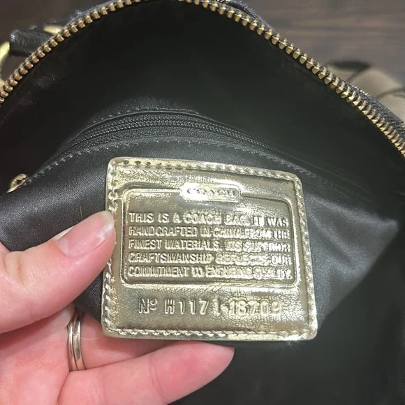 Coach poppy - Picture 10 of 15